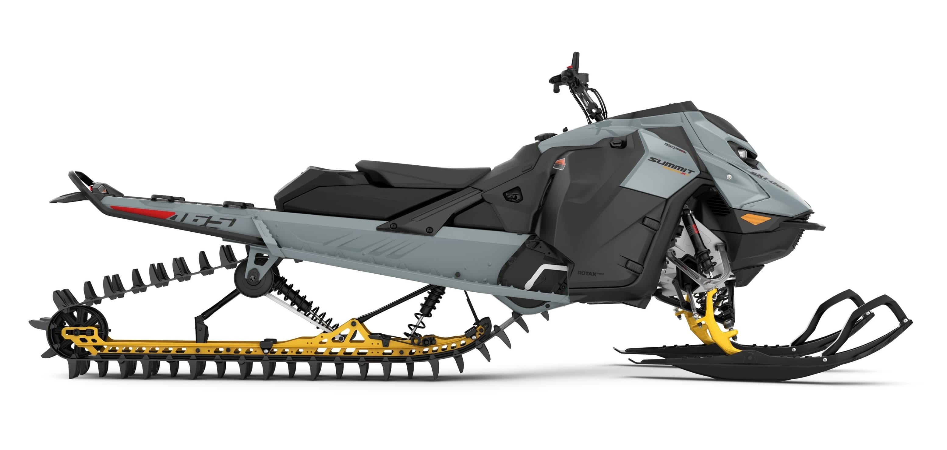 Ski-Doo Summit X, вид сбоку