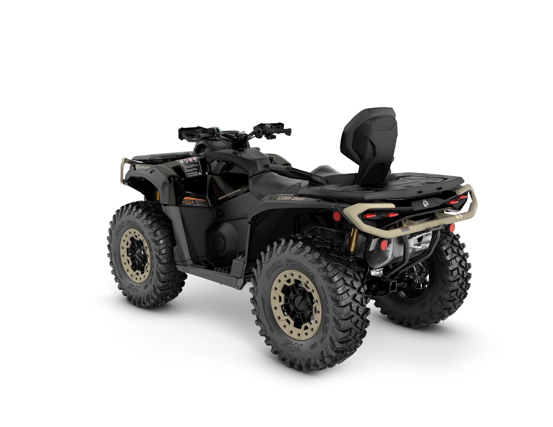 Can-Am Outlander MAX Backcountry 1000R — Stealth & Black, вид сзади
