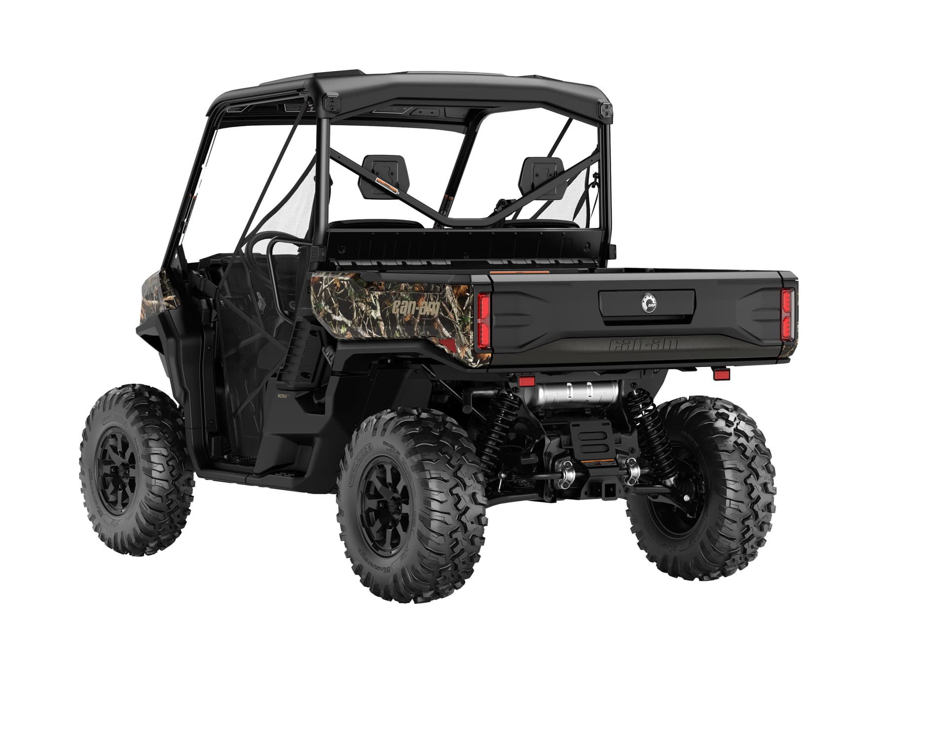 Can-Am Defender XT HD11 — Dark Wildland Camo, вид сзади