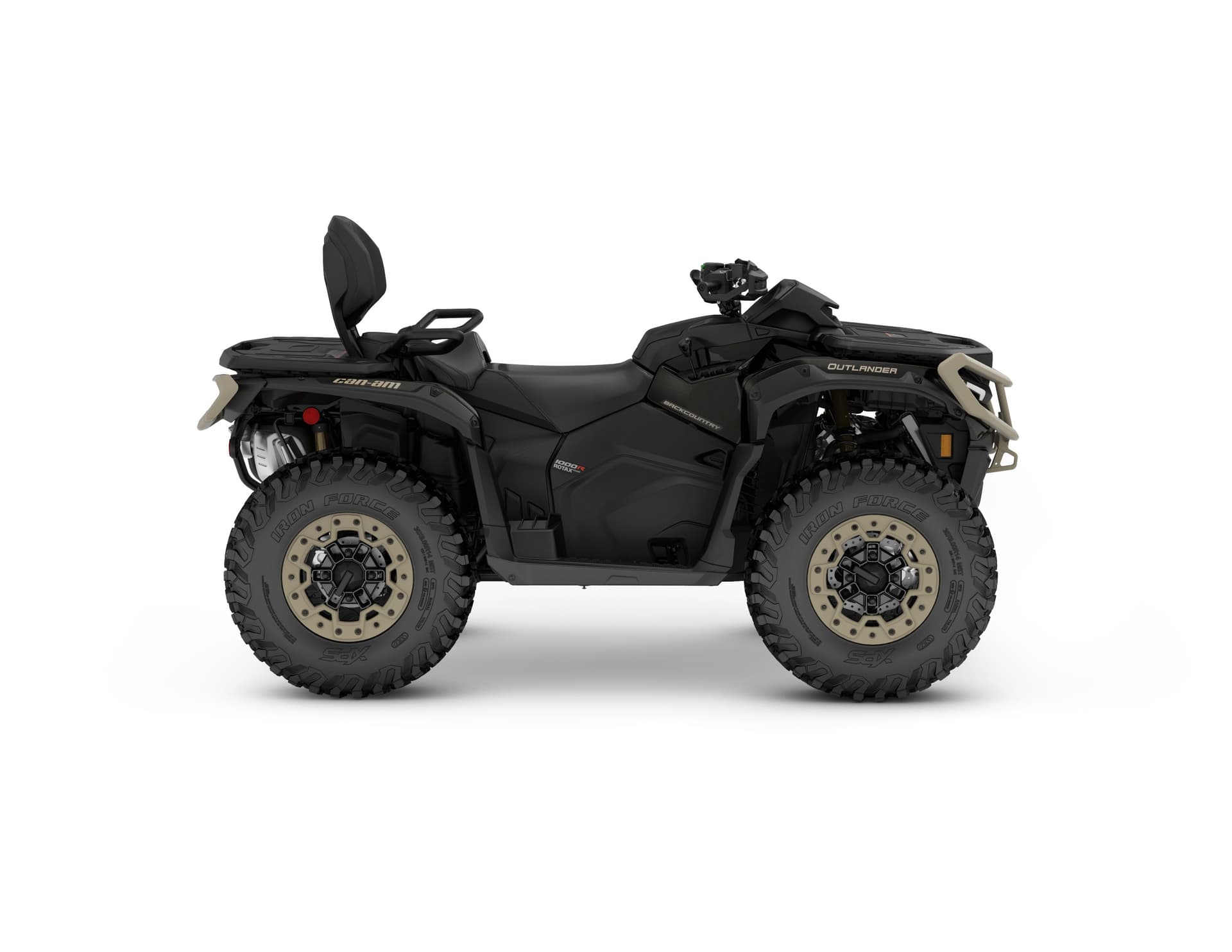 Can-Am Outlander MAX Backcountry 1000R — Stealth & Black, вид сбоку